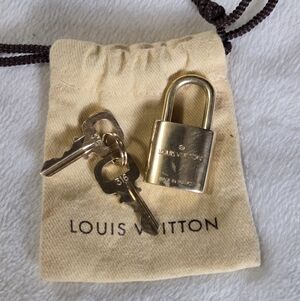 Vintage Louis Vuitton Padlock & 2 Keys #316
